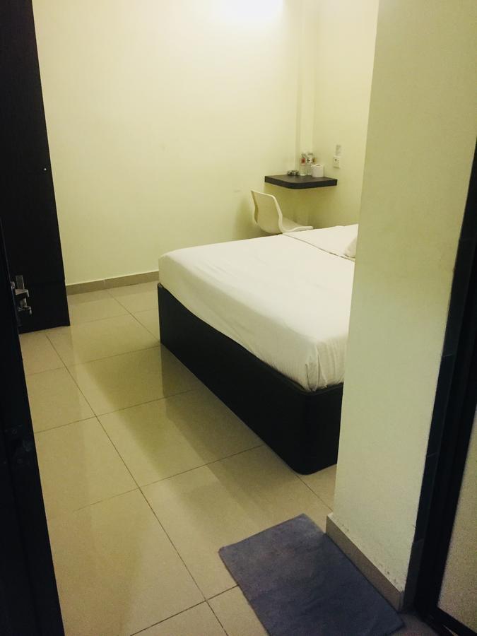 Desa House Hotel Kepong Luaran gambar
