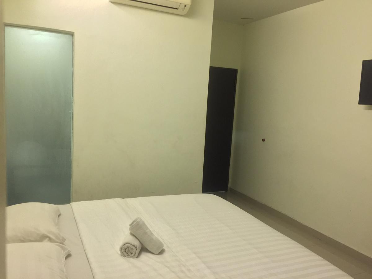 Desa House Hotel Kepong Luaran gambar
