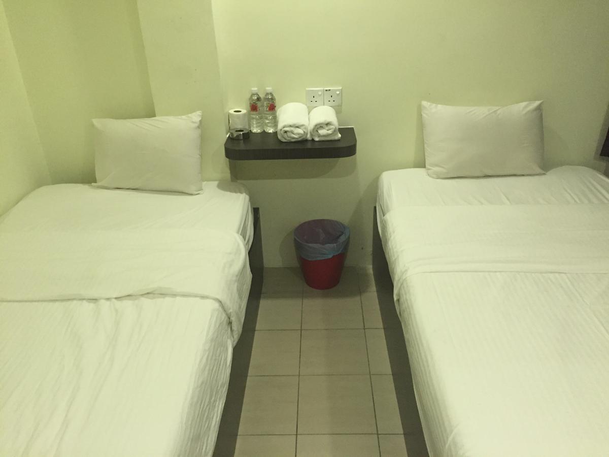 Desa House Hotel Kepong Luaran gambar