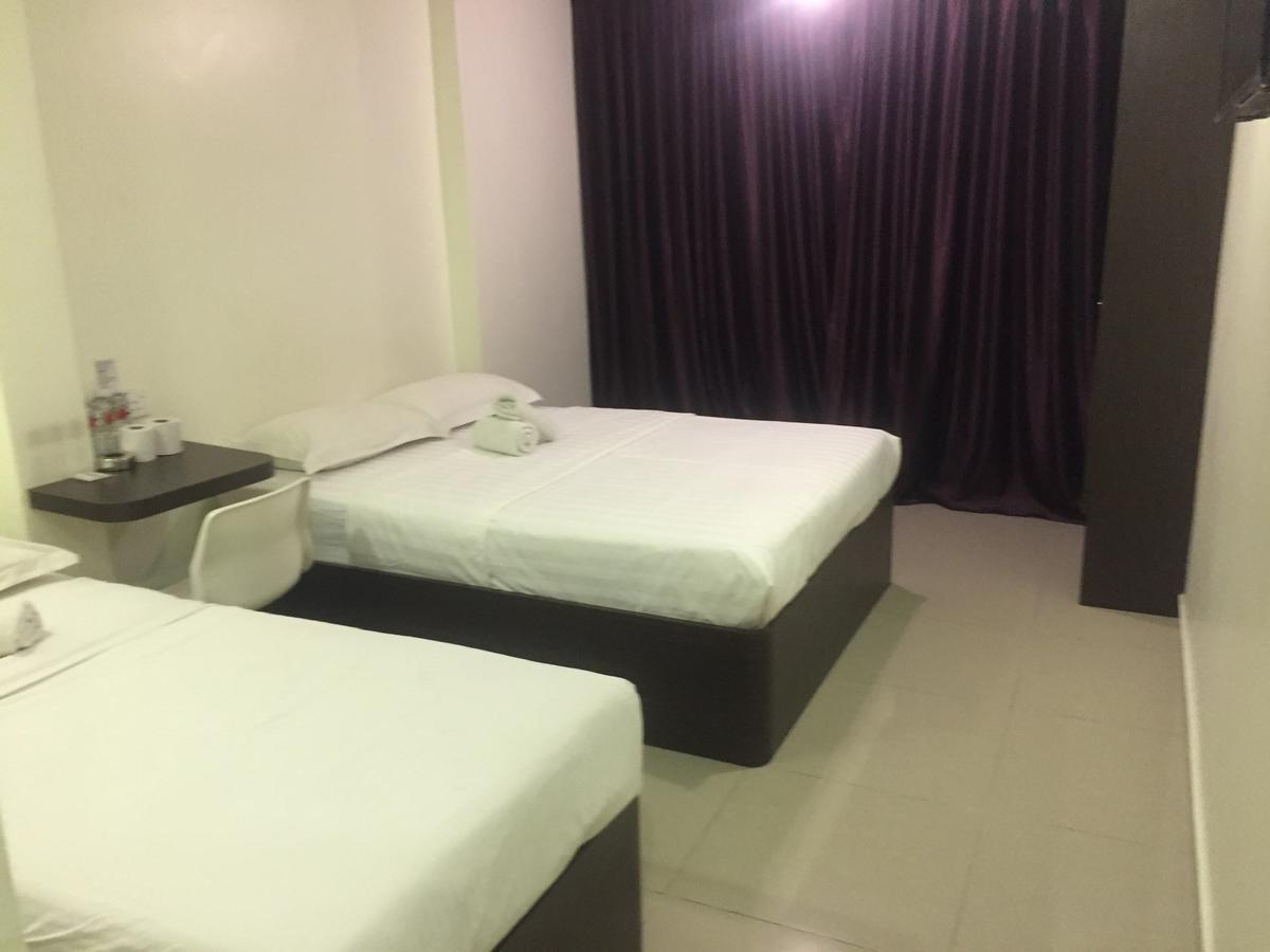 Desa House Hotel Kepong Luaran gambar