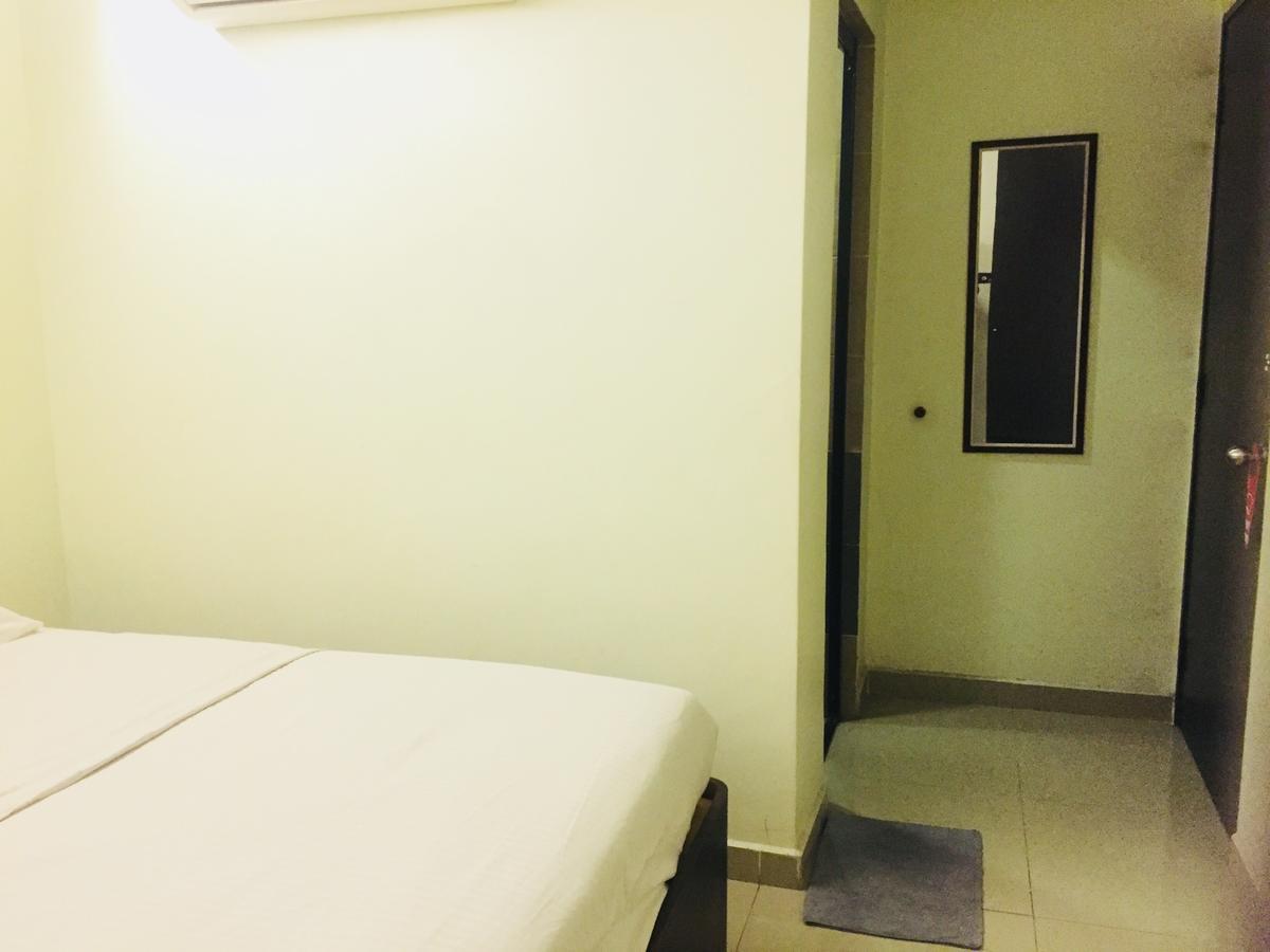 Desa House Hotel Kepong Luaran gambar