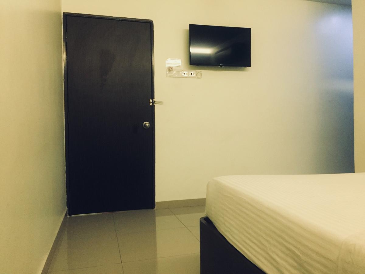 Desa House Hotel Kepong Luaran gambar