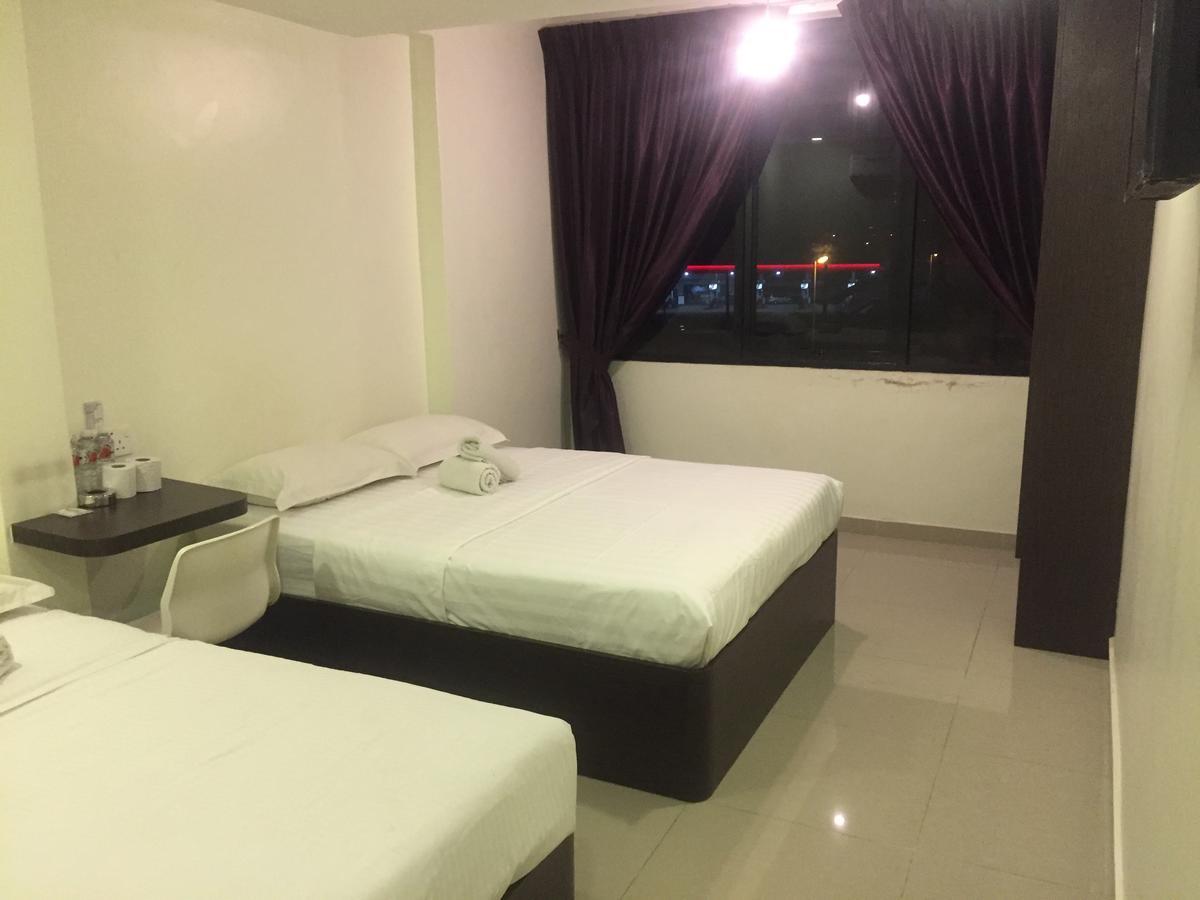 Desa House Hotel Kepong Luaran gambar