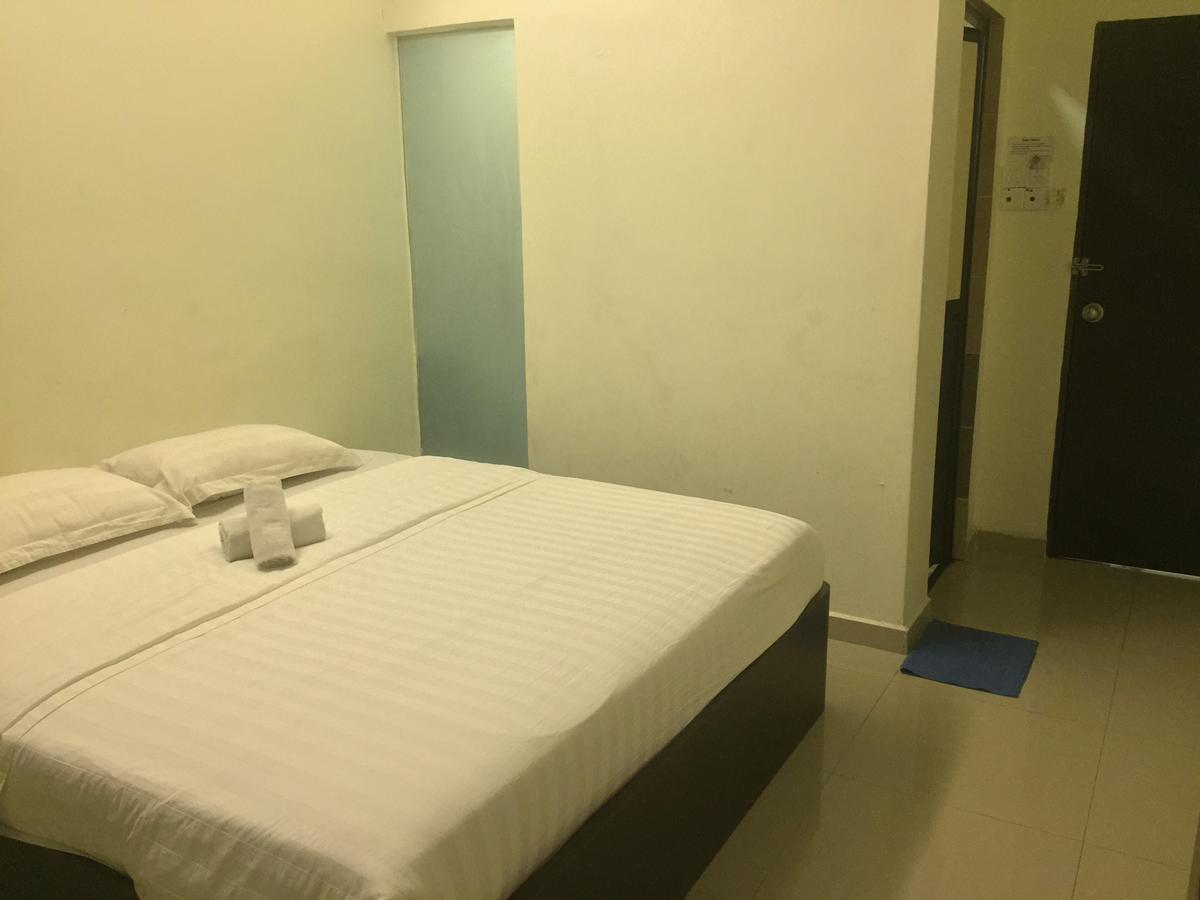 Desa House Hotel Kepong Luaran gambar