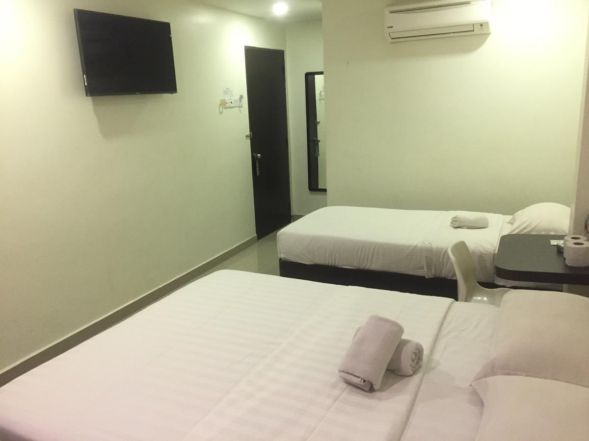 Desa House Hotel Kepong Luaran gambar