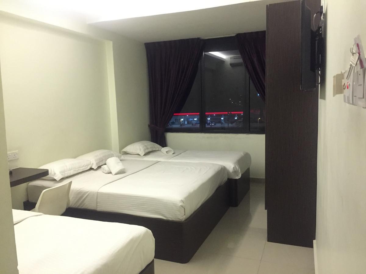 Desa House Hotel Kepong Luaran gambar